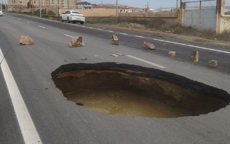
                   Masazırda yol bu səbəbdən çöküb -  AAYDA-dan açıqlama 
                
