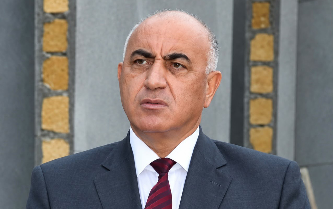 Həbsdə ölən sabiq icra başçısının binası - Satışa çıxarıldı