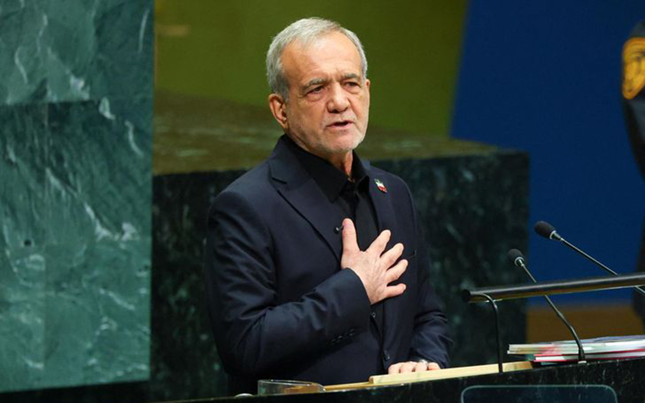Pezeşkianın çıxışı zamanı nümayəndə heyətimizin zalı tərk etməsi yalandır