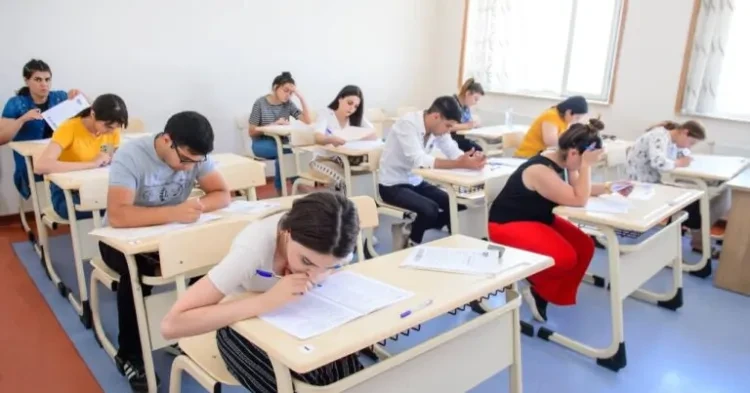 Buraxılış imtahanlarına Azərbaycan tarixi də əlavə olunsun - TƏKLİF