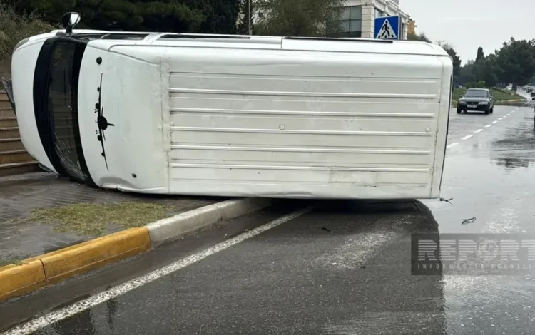 Sumqayıtda “BYD” ilə toqquşan “Ford” aşdı - FOTO