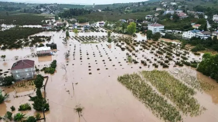 Sakarya su altında qaldı - Fotolar