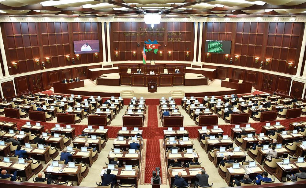 Gənc ailələrə yeni dəstək paketi gəlir? – Mühüm təklif