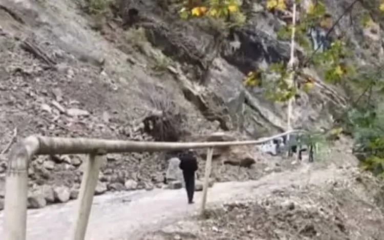 Quba-Xınalıq yolunda sürüşmə - 8 kəndlə nəqliyyat əlaqəsi kəsildi