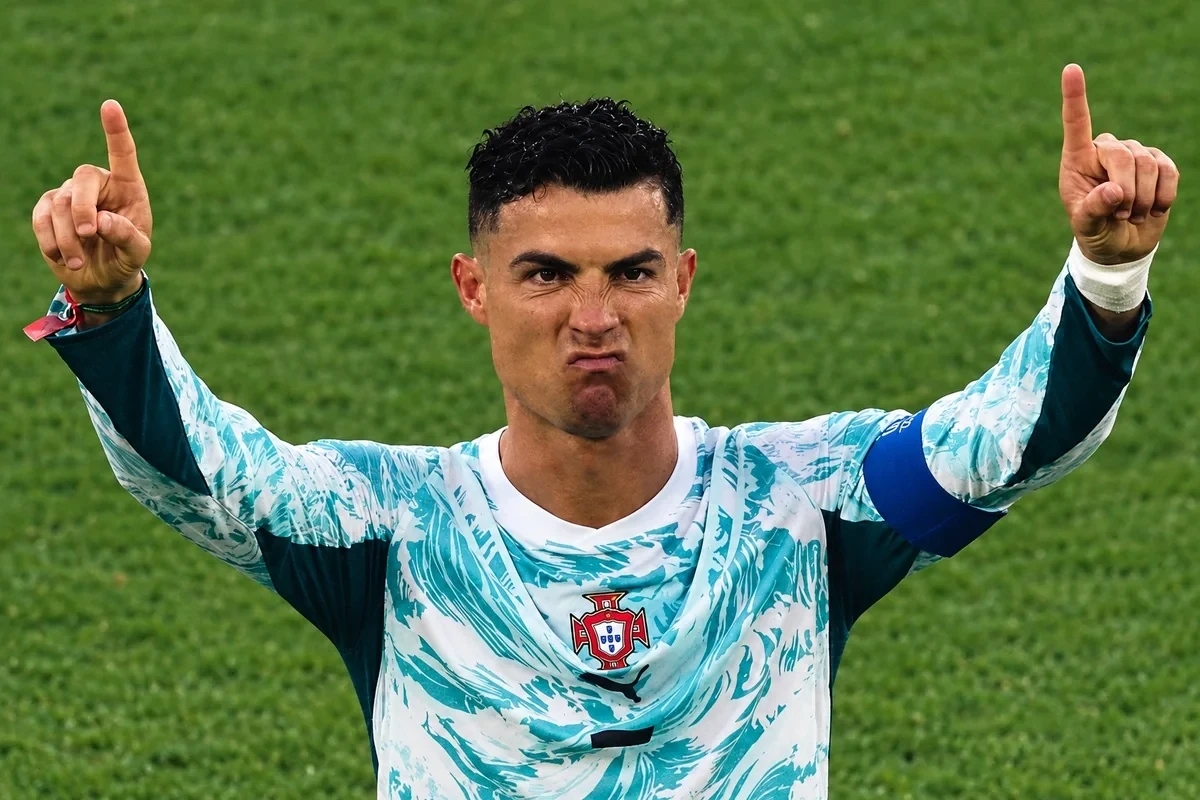 Ronaldu Portuqaliya millisindən uzaqlaşdırıldı
