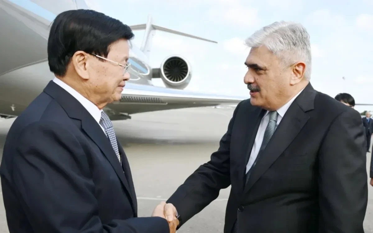 Laos Prezidenti Azərbaycanda səfərdədir
