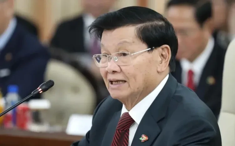 Laos Prezidenti Azərbaycanda səfərdədir