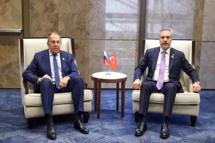 Fidan və Lavrov Bakıda görüşdü