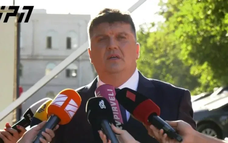 Jurnalist dövlətə xəyanətdə ittiham olunur - Azərbaycanla bağlı dezinformasiya yayıb